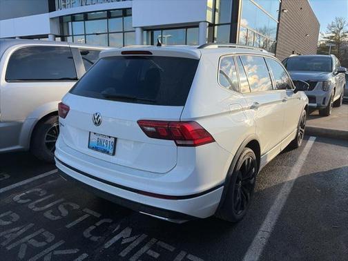 2021 Volkswagen Tiguan 2.0T SE R-Line Black