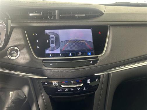 2025 Cadillac XT5 Sport