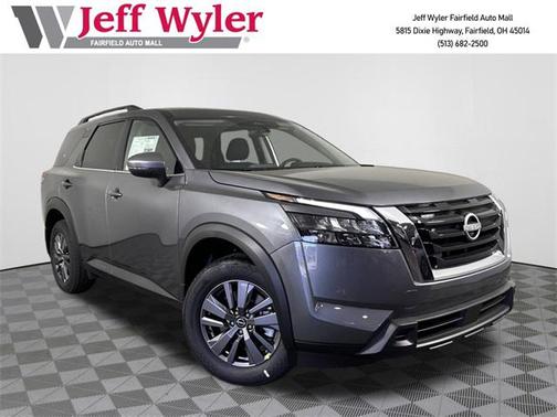 2025 Nissan Pathfinder SV 4WD