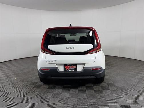 2022 Kia Soul LX