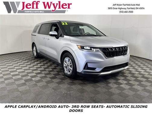 2022 Kia Carnival LX