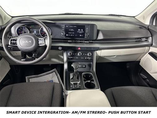 2022 Kia Carnival LX