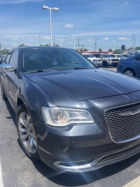 2016 Chrysler 300 S