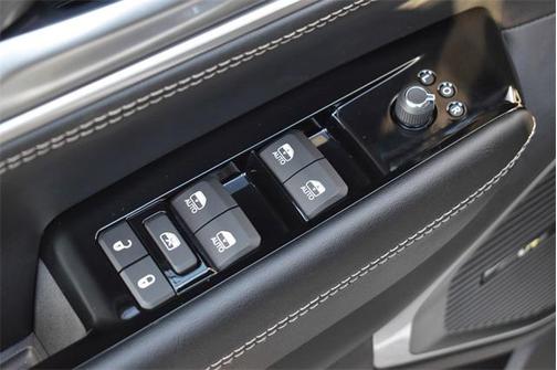 2025 Jeep Wagoneer L Series II Carbide 4x4