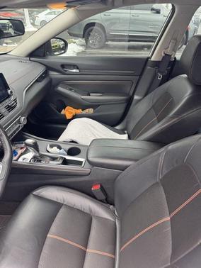 2022 Nissan Altima SR FWD
