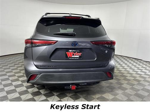 2021 Toyota Highlander Hybrid XLE