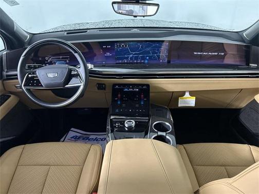 2025 Cadillac Escalade Luxury