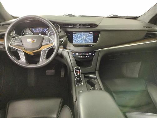 2017 Cadillac XT5 Platinum
