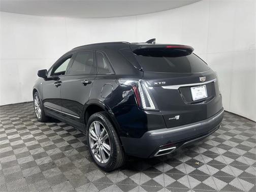 2022 Cadillac XT5 Sport