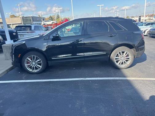 2022 Cadillac XT5 Sport