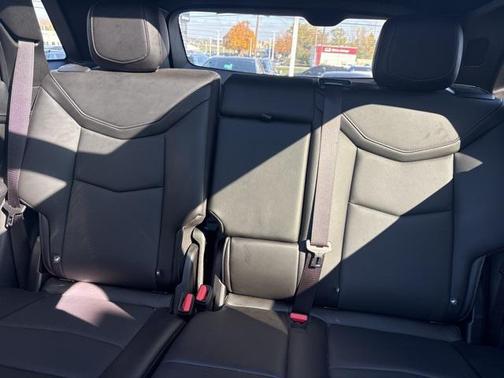 2022 Cadillac XT5 Sport