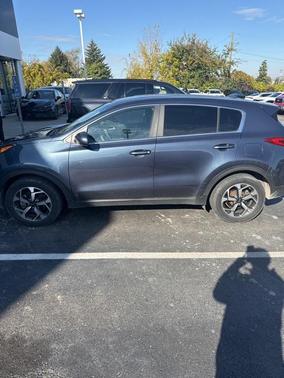 2022 Kia Sportage LX