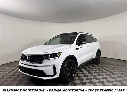 2022 Kia Sorento SX