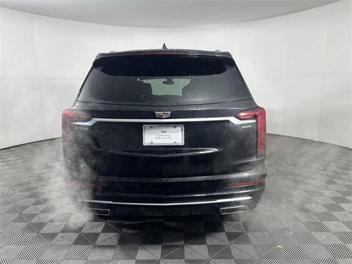 2025 Cadillac XT6 Premium Luxury FWD