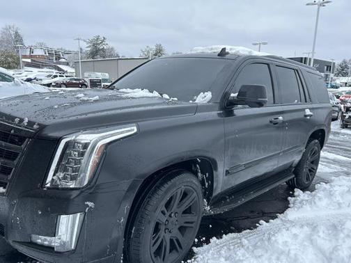 2016 Cadillac Escalade Luxury