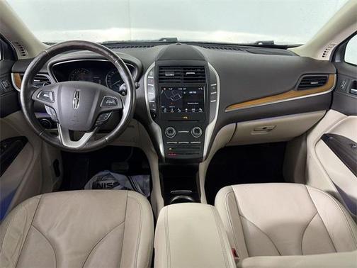 2017 Lincoln MKC Select