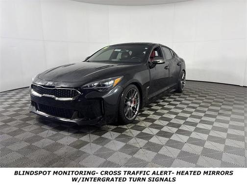 2019 Kia Stinger GT2