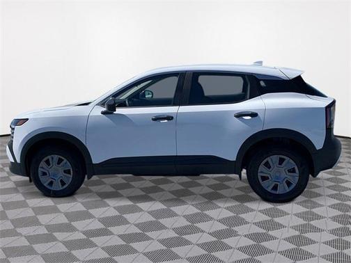 2025 Nissan Kicks S