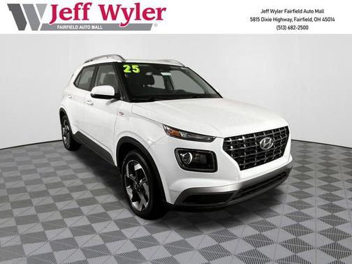 2025 Hyundai VENUE SEL