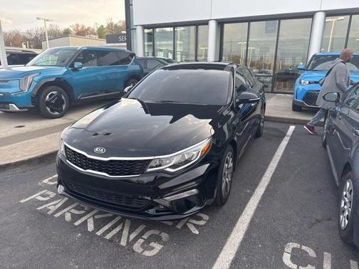 2019 Kia Optima S