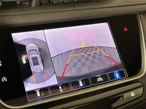 2025 Cadillac XT5 Sport