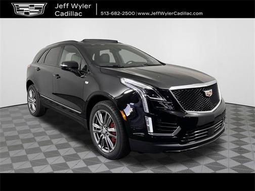2025 Cadillac XT5 Sport