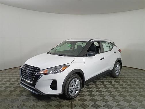 2025 Nissan Kicks S