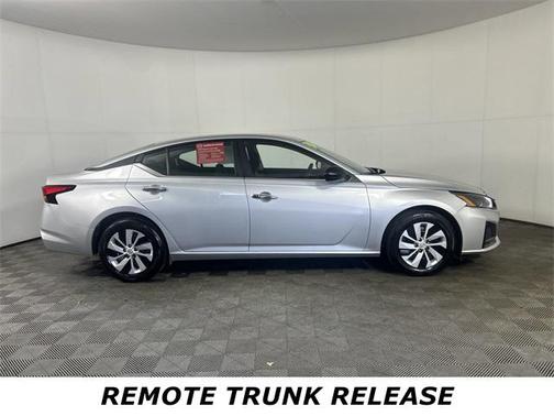 2024 Nissan Altima S FWD