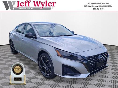 2025 Nissan Altima SR AWD