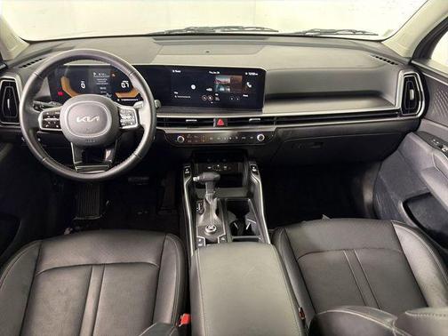 Gravity Grey 2024 Kia Sorento S