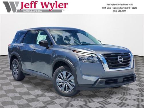 2025 Nissan Pathfinder S FWD