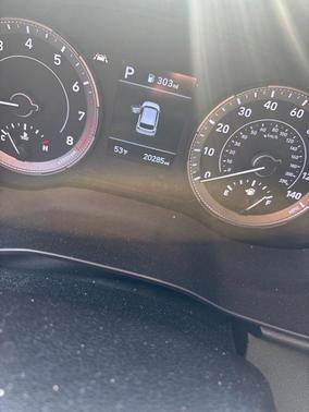 2020 Hyundai VENUE SEL