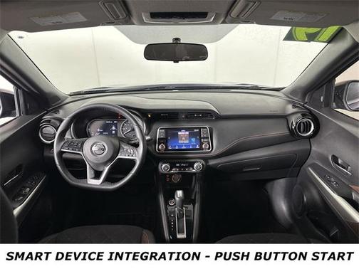 2019 Nissan Kicks SR