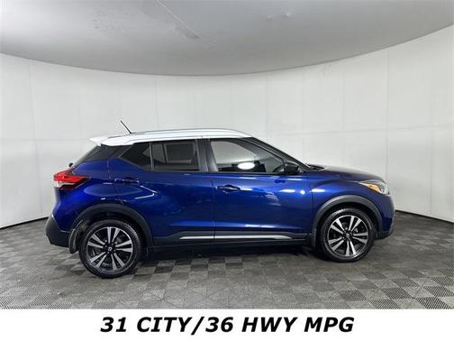 2019 Nissan Kicks SR