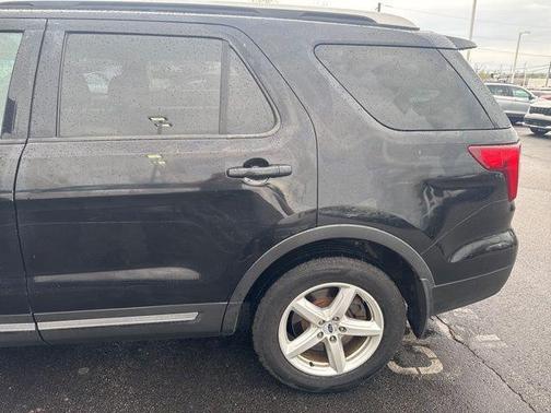 Shadow Black 2016 Ford Explorer XLT