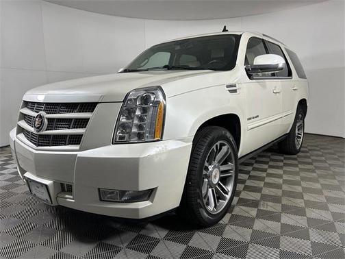 2013 Cadillac Escalade Premium