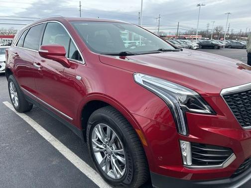 2020 Cadillac XT5 Premium Luxury