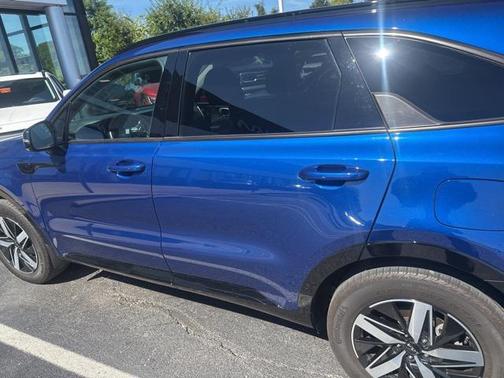 2022 Kia Sorento S