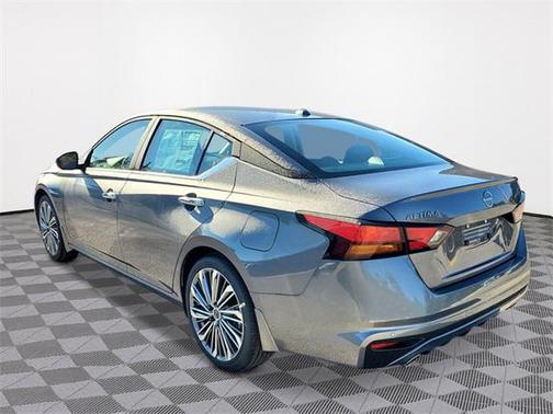 2025 Nissan Altima 2.5 SL