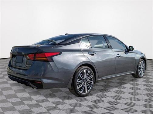 2025 Nissan Altima 2.5 SL