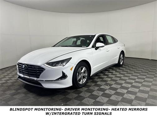 2023 Hyundai SONATA SE