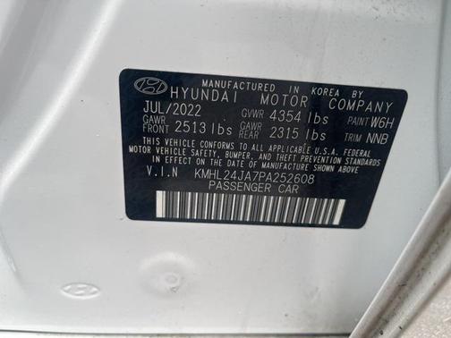 2023 Hyundai SONATA SE