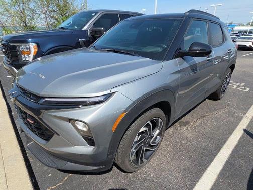 Sterling Gray Metallic 2025 Chevrolet Trailblazer RS