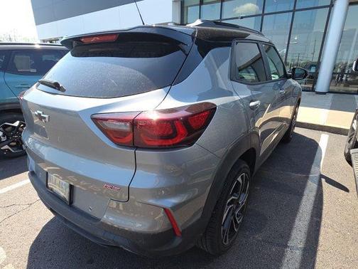Sterling Gray Metallic 2025 Chevrolet Trailblazer RS