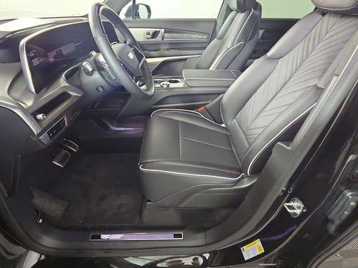 Stellar Black Metallic 2026 Cadillac VISTIQ Platinum