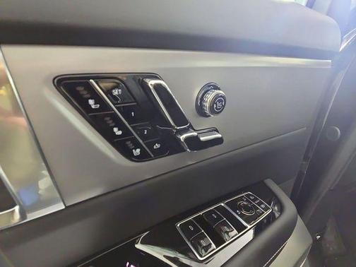 Stellar Black Metallic 2026 Cadillac VISTIQ Platinum