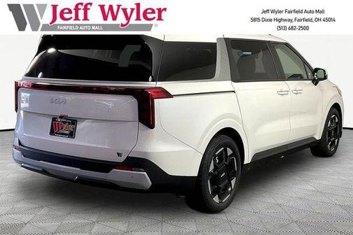 Snow White Pearl 2026 Kia Carnival EX