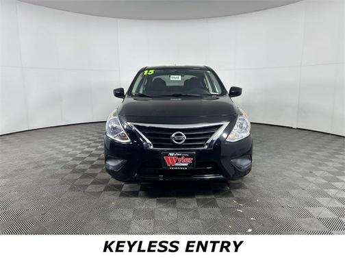 2015 Nissan Versa 1.6 SV