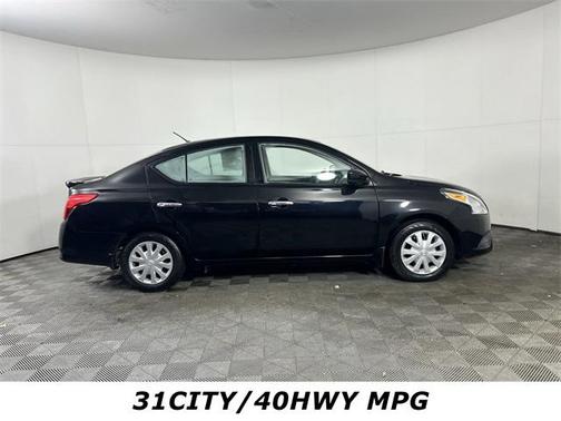 2015 Nissan Versa 1.6 SV