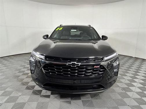 2025 Chevrolet Trax FWD 2RS